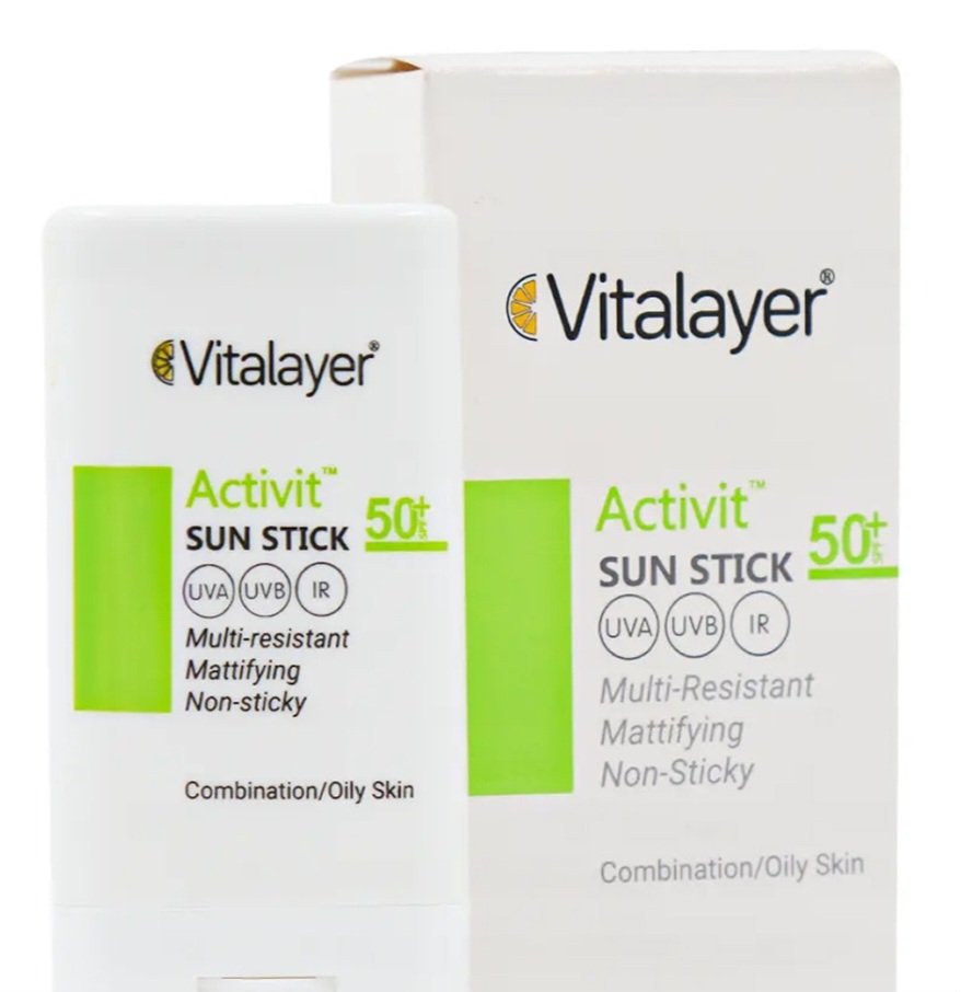 ضد آفتاب استیکی ویتالیر مدل Activit با SPF50 مناسب پوست چرب و مختلط وزن 15 گرم